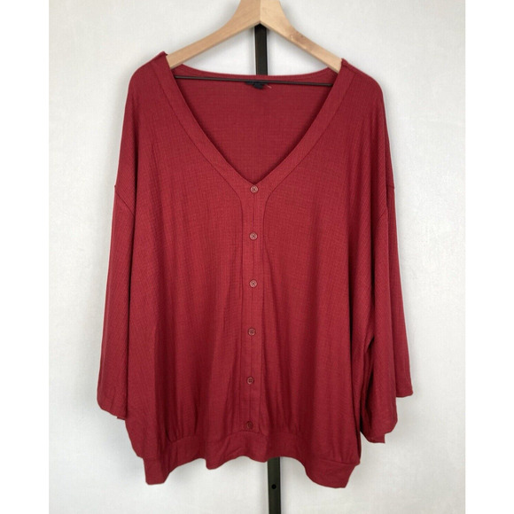 Torrid Textured Jersey V-Neck Button Down Dolman Sleeve Top 3X Dark Red V Neck - Picture 3 of 15